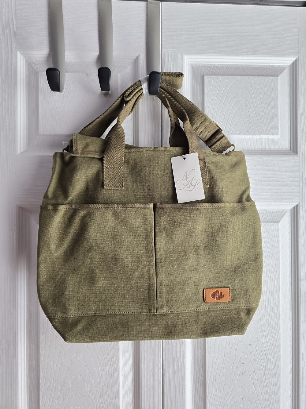 New Amsterdam Leatherworks Ayla Canvas Tote Bag in Olive Green